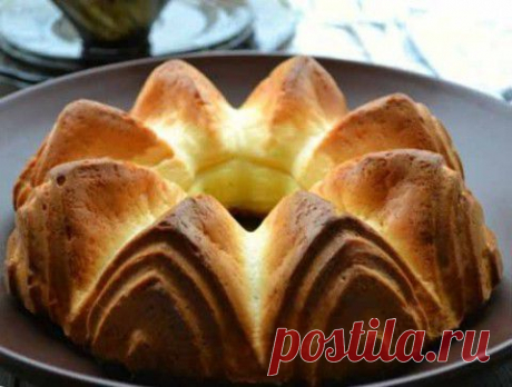 Пирог на основе плавленных сырков: просто и вкусно!