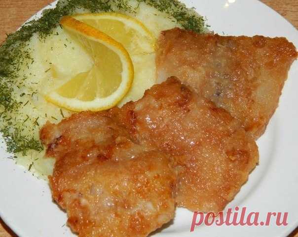 Ароматная рыбка — самый любимый рецепт. Хрустящая и очень вкусная 


Побегу в магазин за рыбой!









Ингредиенты:
филе рыбы — 700 г;кетчуп — 5 ст. л.;соевый соус — 5 ст. л.;чеснок — 2-3 зубчика;мука;масло растительное;соль.
Приготовление:
 
Смешать кетчуп и соев…
