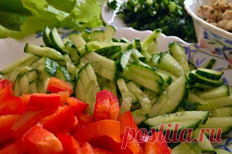 Как приготовить куриные котлеты с сыром?