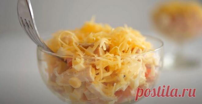 Салат Сытый Гость Рецепт За (15) Минут Сочный, красивый в подаче салат сытый гость подаем в порционных креманках. Салатик получается очень вкусный, готовится быстро.