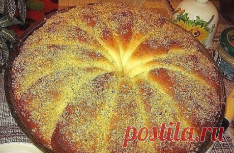 ПАСХАЛЬНЫЙ СДОБНЫЙ КАРАВАЙ
 
Продукты: 250 мл кислого молока (у меня – ряженка), 50 мл жирной сметаны, 2 яйца, 4-5 ст.л. сахара, щепотка соли, 100 г сливочного масла или спреда, 2 ч.л сухих, или
