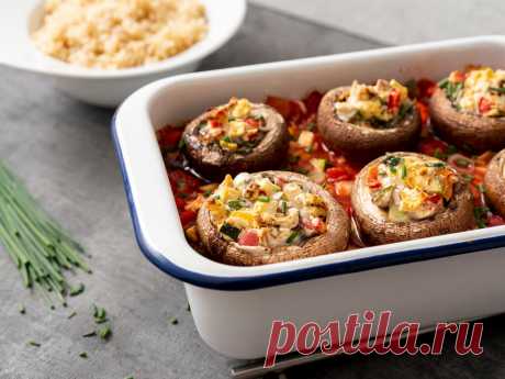 Gefüllte Champignons vegetarisch - so würzig & lecker | eatbetter.de