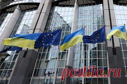 Евродепутат обвинил США в попытке переложить ответственность за Украину на ЕС. Президент США Джо Байден решил полностью переложить ответственность за Украину на страны Евросоюза, заявил французский депутат Европарламента Тьерри Мариани. «Более 60 процентов средств, обещанных США Украине, были потрачены в США», — написал евродепутат в соцсети X (бывший Twitter).