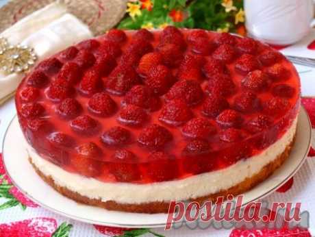 Торт с клубникой и сливками