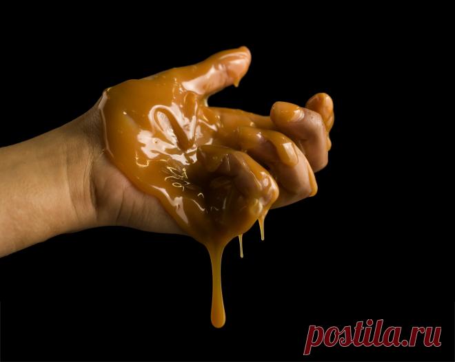 Рецепт съедобной желатиновой слизи (слайма) По этому рецепту получается не липкий вид «резиновой» или студенистой слизи, известной как флаббер. Сложность средняя