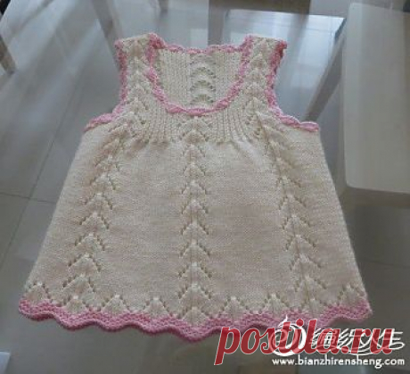 вязаные детские платья