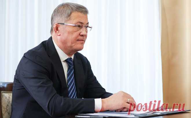 Глава Башкирии призвал протестующих не маскироваться под «мирных чабанов». В ситуации с протестами в башкирском городе Баймак после суда над Фаилем Алсыновым (Алчиновым) есть и вина властей, которые не смогли объяснить местным жителям, «кем именно являются экоактивисты», заявил глава Башкирии Радий Хабиров в своем телеграм-канале.