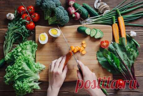 Салат из свежей капусты с кукурузой для легкого ужина - БУДЕТ ВКУСНО! - медиаплатформа МирТесен