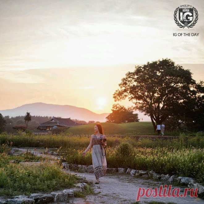 ! I G ⊕ KOREA® в Instagram: «present I G O F T H E D A Y P H O T O | @avec_emon L O C A T I O N | Gyeongju, South Korea F R O M | @ig.korea A D M I N | @es_kwon S E L E C T E D | @es_kwon F E A T U R E D T A G | #ig_korea #igd_080415 Add hashtag #ig_korea to your best shots of Korea for a chance to be featured. 한국에서 찍은 사진에 #ig_korea 해쉬태그를 붙여주세요. 매일 멋진 사진을 선정하여 게시합니다. M A I L | igworldclub@gmail.com S O C I A L | Facebook • Twitter M E M B E R S | @igworldclub_officialaccount C O U N T R Y R E Q