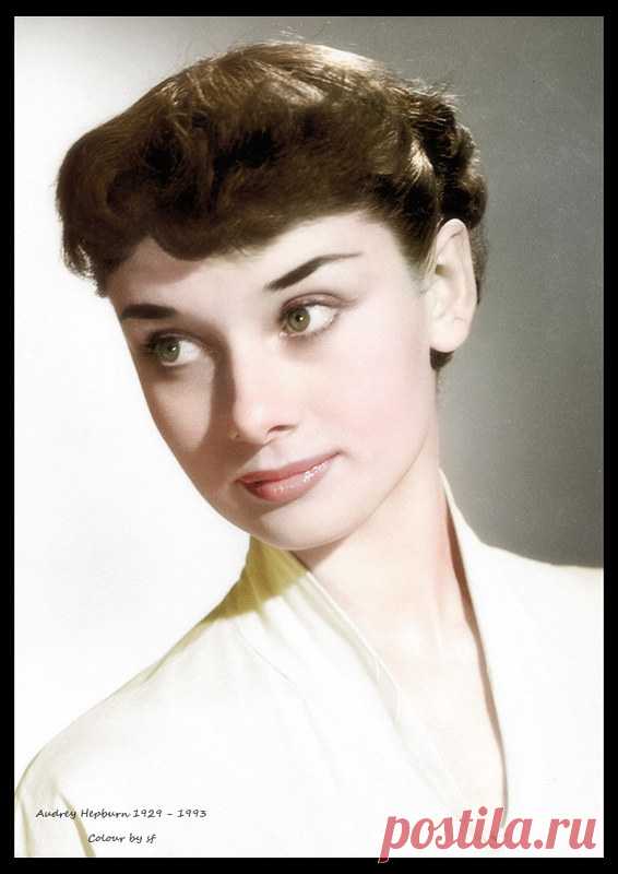 Audrey Hepburn 1929 - 1993