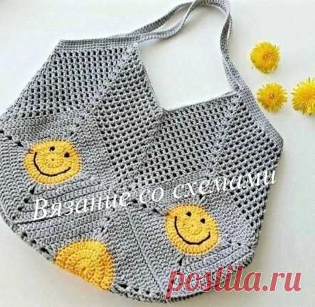 Авоська со смайлами, вяжем крючком Сейчас всем нам, как никогда, нужна поддержка. Что мы, рукодельницы, можем сделать? Конечно же, наполнять пространство вокруг себя добром и созиданием. Давайте продолжать заниматься творчеством, вязать, вдохновлять и поддерживать своих коллег по творчеству! Делитесь своими работами,...