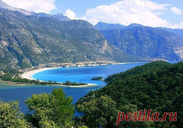 Восхитительные виды Фетхие, Турция.