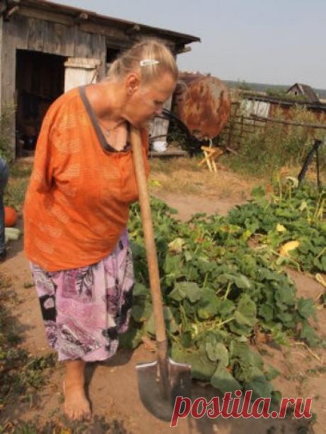 "Какая из калеки мать". Жизнь безрукой Веры 
Мать отказалась от Веры Котелянец, едва увидев дочь после рождения. В 16 лет ее определили жить в дом престарелых. В 25 — предал любимый человек. А первого ребенка чуть не отняли насильно врачи.

«Жи…