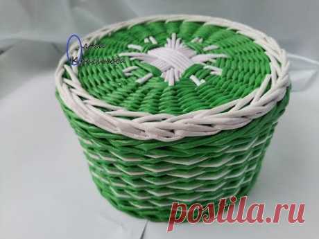 Шкатулка со снежинкой на крышке. A box with a snowflake on the lid.SUBTITLES!!!