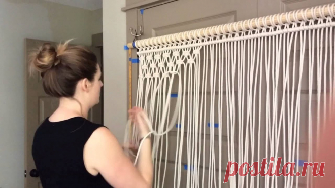 HOLLY MUELLER HOME THIS IS NOT A STEP BY STEP VIDEO. This past week I had the pleasure of hanging out with the lovely Holly Mueller in her home studio while she started a new l...