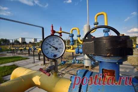 Украина нарастила реэкспорт газа в Европу. Украина нарастила реэкспорт газа в Европу в условиях дефицита, сообщает издание «Апостроф», ссылаясь на статистику венгерского оператора FGSZ. По данным FGSZ, через пограничный пункт Берегово в Венгрию прокачивается около шести миллионов киловатт-час энергии.