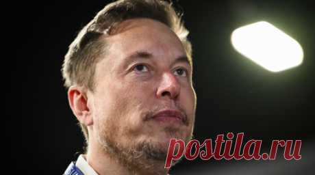Маск планирует отказаться от мобильной связи и перейти на общение в соцсети Х. Американский предприниматель Илон Маск заявил о планах отказаться от мобильного телефона и пользоваться только принадлежащей ему социальной сетью X (бывшая Twitter). Читать далее