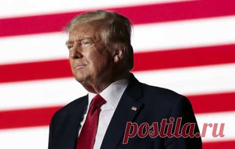 Трамп попросил Верховный суд США вмешаться в дело об обысках в его поместье. Бывший президент просит запретить Минюсту изучение секретных документов, изъятых при обыске в его поместье во Флориде