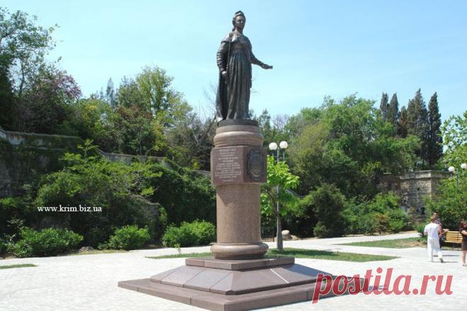 © Севастополь. Памятник Екатерине II (Великой)