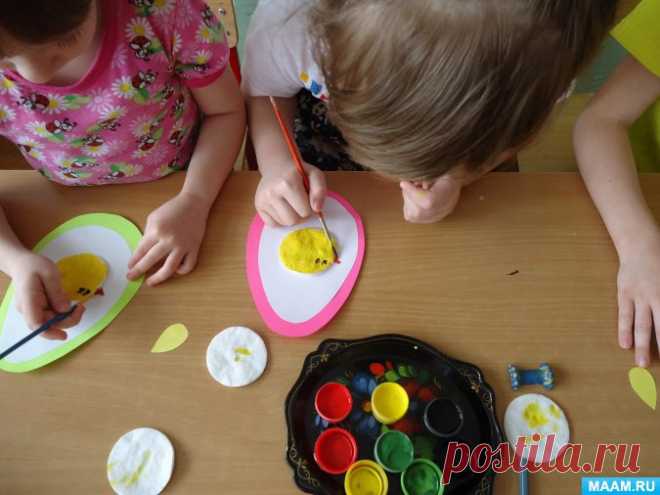 Как сделать, чтобы цыплята вылупились из белоснежных ватных дисков, знают воспитатель Надежда Личман и ребята из детского сада №330 Омска. http://www.maam.ru/detskijsad/detskii-master-klas-pas..