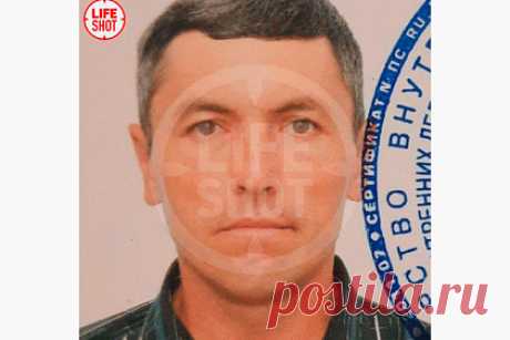 Задержан напавший на отдел полиции в Лисках. Правоохранительные органы задержали мужчину, подозреваемого в нападении на отдел полиции в Лисках Воронежской области и тройном убийстве. Это 54-летний житель села Волчанское. Мужчина пойман на территории Подгоренского района Воронежской области. Виктор М. попытался оказать сопротивление полицейским, но был ранен.