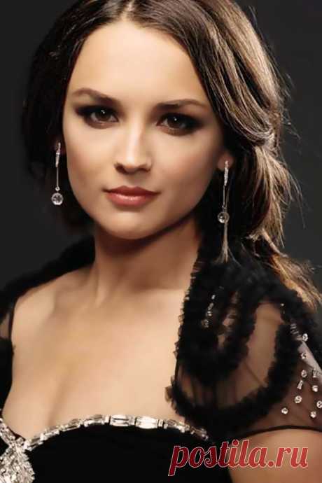 Рэйчел Ли Кук, 4 октября, 1979