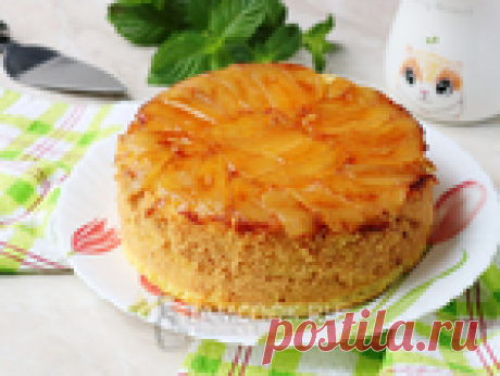 Шарлотка с карамелизированными яблоками