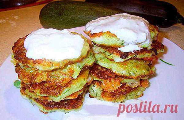 Кабачковые оладьи с сыром и зеленью
