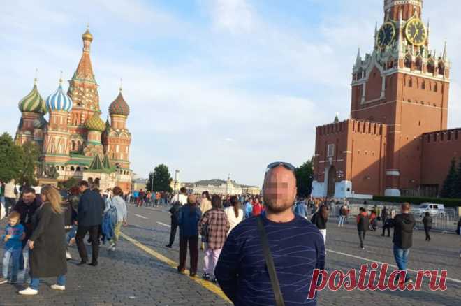 «Шлепал не по-родительски». Детского тренера по боксу обвинили в педофилии. Скандал разгорелся в подмосковной Электростали. Детского тренера по боксу Алексея П. арестовали по подозрению в развратных действиях с воспитанницами. И это разделило город на два лагеря. Aif.ru поговорил со всеми сторонами конфликта.