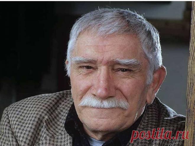 Армен Джигарханян