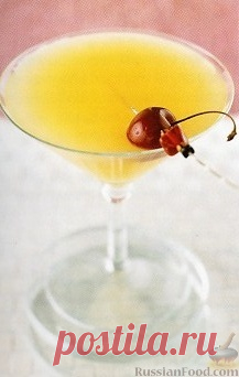 Коктейль Стрега-Дайкири (Strega Daiquiri). Это более или менее обычный «Дайкири», в котором итальянский ликер «Стрега» (сладкий ликер на основе крепкого алкоголя из кожуры апельсинов со специями) выступает дополнительным компонентом, не заменяя, при этом, ром.