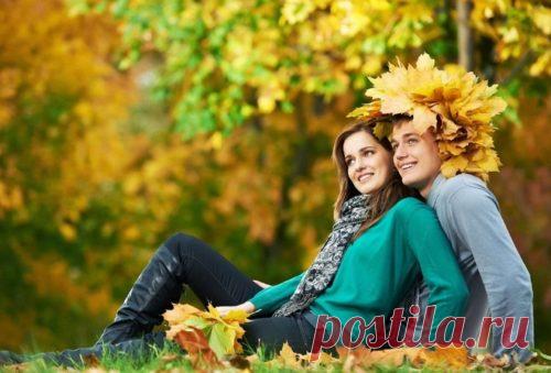 Красивые цитаты про осень, короткие изречения великих людей о ней, осень и любовь в книгах русских поэтов и писателей, фразы на английском с переводом