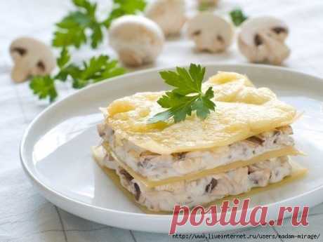 Аппетитная лазанья с курицей и грибами