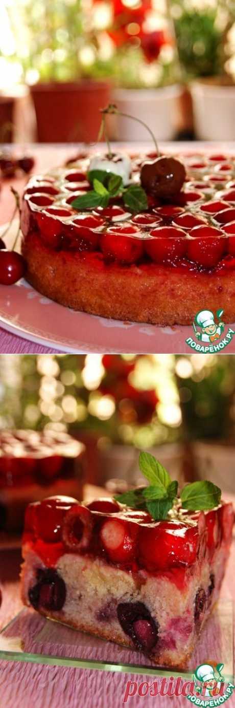 Летний пирог с черешней и желе.
