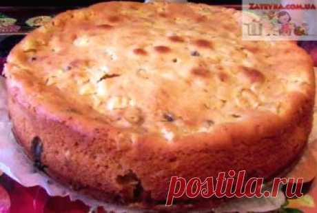 Пирог на сметане с яблоками и изюмом Рецептов приготовления выпечки с яблоками множество – всевозможные шарлотки, штруделя и т.д. Хочу предложить вам рецепт обалденного пирога «Домашний» с яблоками и изюмом.