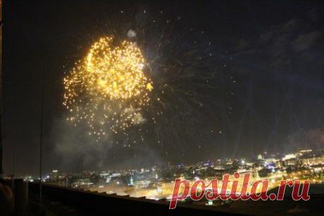 САЛЮТ ПОБЕДЫ - 70 ЛЕТ. МОСКВА