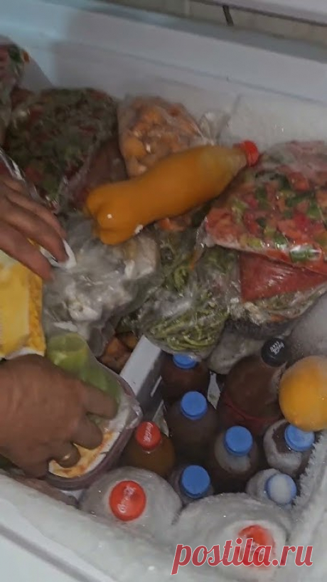 Daha Kış Hazırlığında Eksiğim Var Diyor Dolaplarda Merdiven Altında boş ...