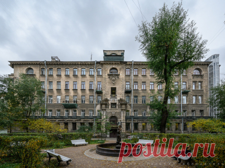 Таинственное место в центре Петербурга, в котором я случайно оказался. | Ленинградский наблюдатель. | Яндекс Дзен