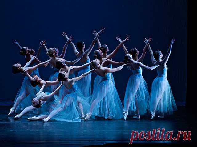 Балет «Серенада» на музыку Петра Ильича Чайковского