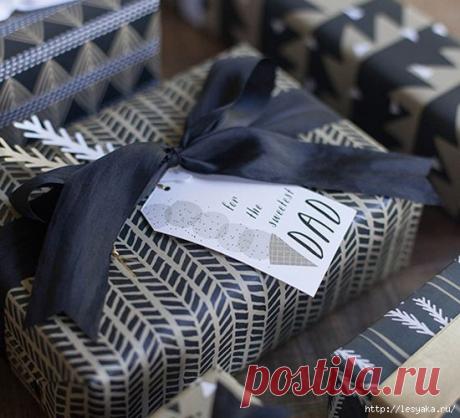 7 способов красиво упаковать подарок мужчине своими руками!