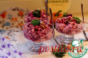 Салат со свеклой и курицей - кулинарный рецепт