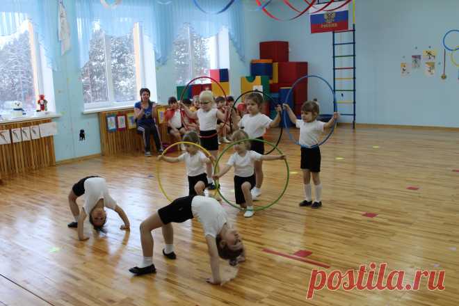 Выступление команды болельщиков.