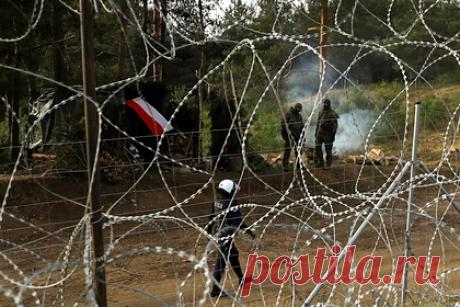 Польша анонсировала прибытие иностранных военных на свою границу. Военные из иностранных государств, в частности войска НАТО, прибудут в Польшу на границу с Белоруссией для противодействия наплыву мигрантов. Об этом сообщил представитель МИД Польши Лукаш Ясина. Он также отметил, что Варшава рассчитывает на расширение объемов защиты со стороны США.