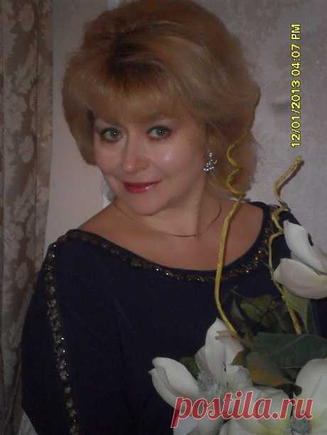 Жизнь, научи меня не унывать... &quot;Не падать духом&quot; и &quot;не вешать носа&quot;, Когда ответов не найти никак, На заданных судьбою мне вопросы... Жизнь, научи меня не рисковать... Тобою не играть и быть добрее, В ладу быть с разумом, судьбу не искушать, Жить по канонам Божьим, быть мудрее...