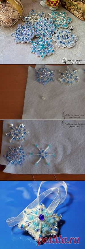 Кулон Снежинка, вышитая бисером - Ярмарка Мастеров - ручная работа, handmade