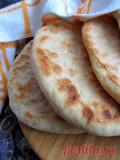 Постигая искусство кулинарии... : Базлама - турецкие лепешки (Bazlama)