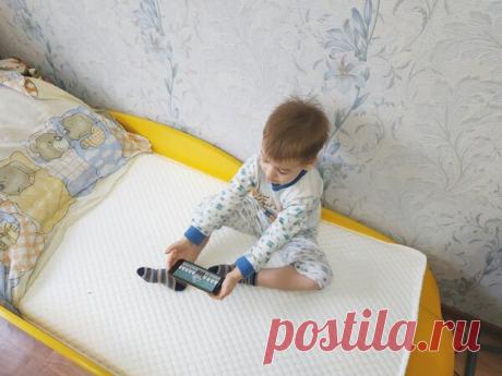 В комнате стало тихо, и я решил проверить, чем занят ребёнок | Заметки молодого отца | Яндекс Дзен