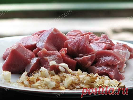Фаршированные кабачки с говядиной.