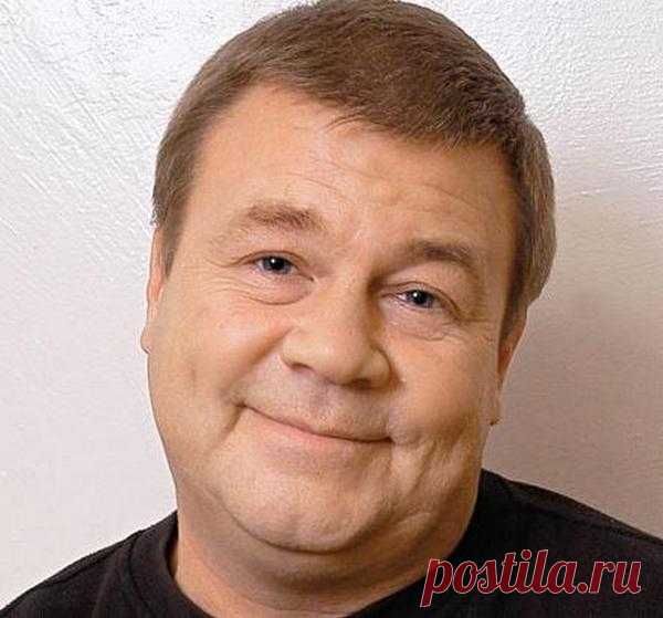 Дукалис из "Улиц разбитых фонарей" попал в ДТП: как чувствуют себя Сергей Селин и его жена
