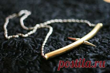 Колье с колючкой. DIY / Своими руками / Модный сайт о стильной переделке одежды и интерьера